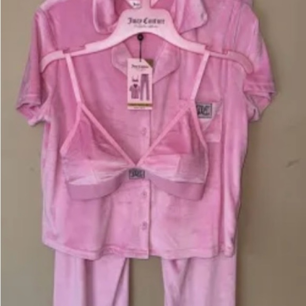 Juicy Couture Pink  3 piece Pajama Set
